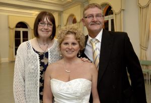 trish wedding group shot 17 sm.jpg